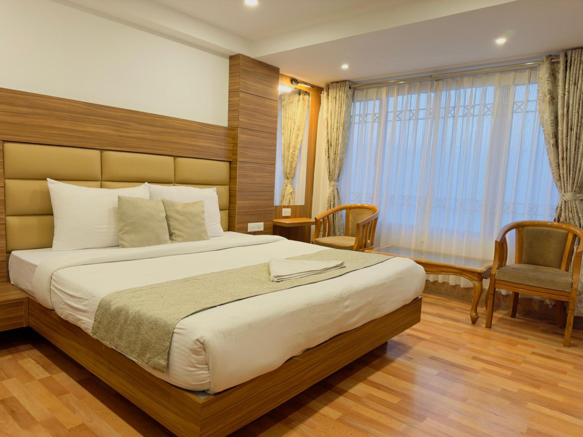 Hotel Bella Vista Darjeeling Near Drc Paid Paking Exterior foto